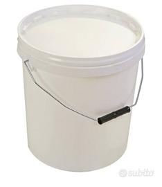 Secchi bianchi nuovi con manico e coperchio 20L