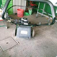 tagliaerba con motore 4 tempi