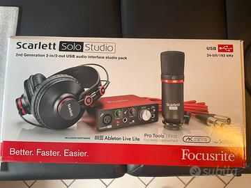 FOCUSRITE Scarlett Solo Studio (2nd gen) + acces