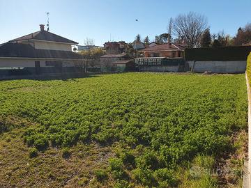 Terreno Edificabile Residenziale a Fossano 1200 MQ