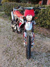 FANTIC MOTARD 125 4T