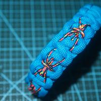 Bracciali e accessori in paracord e microcord