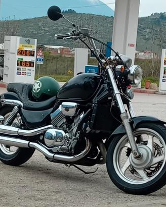 honda magna vf750c v4