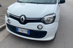RENAULT TWINGO anno 2016