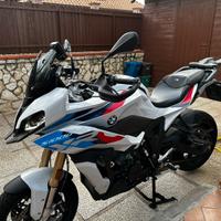 BMW s1000 xr 2023 con 6000 km