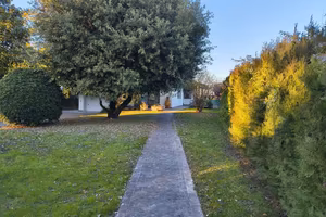 Villa di 312 m² con più di 5 locali e box auto dop