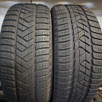 Gomme 235/45/19 Pirelli invernali