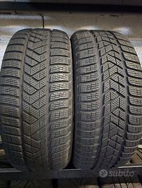 Gomme 235/45/19 Pirelli invernali