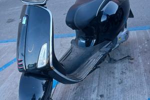 Vespa Sprint 125 i.e. soli 9000km