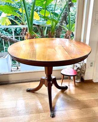 Tavolo tondo stupendo e tabti mobili antiquariato