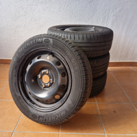 Cerchioni con gomme Michelin 195/60 R 15