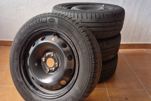 Cerchioni con gomme Michelin 195/60 R 15