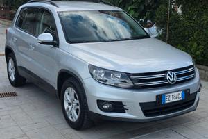 Volkswagen Tiguan 2.0 TDI 110 CV Sport & Style Blu