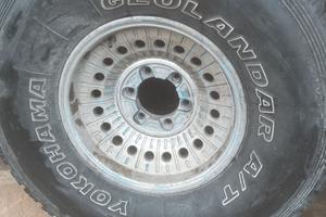 cerchi e gomme 33 12.50 15