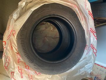 4 pneumatici Continental 175/65 R14 usati
