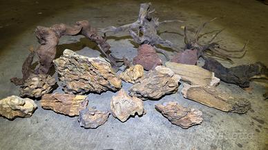 Legni Radici e Rocce per Acquario