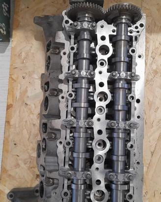 Testata motore bmw 2.0 d codice 781019607