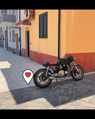 Cafe racer suzuki gs 550 1981