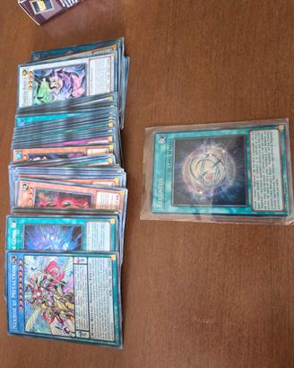Bulk carte Yu-gi-oh Olografiche