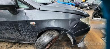 SEAT IBIZA 2010 - PARAFANGO DESTRO