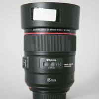 Canon EF 85 mm f/1.4L IS USM