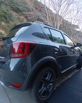 Dacia Sandero Stepway 1.5 diesel 90 cv st&stop
