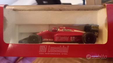 Modellino e calendario BMS Scuderia Italia 1990