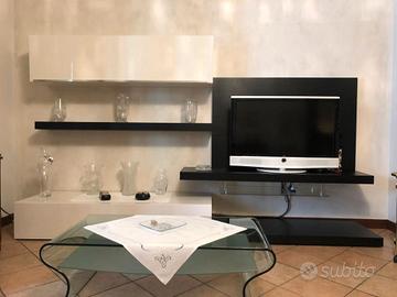 MOBILE A PARETE PORTA TV