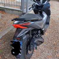 Honda Forza 350