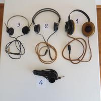 Cuffie e microfono antichi