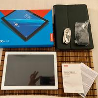 Tablet Lenovo 10" + scheda SD 16gb e cover