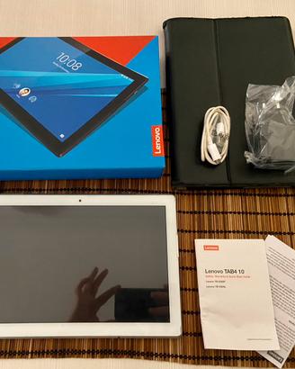 Tablet Lenovo 10" + scheda SD 16gb e cover