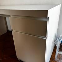 Scrivania come nuova