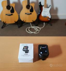 Accordatore per chitarre, bassi etc. Con display