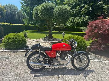 Laverda Sf 750