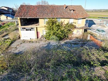 RUSTICO A TRINITÀ