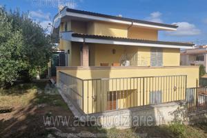 Villa o villino Nettuno [A4357039]