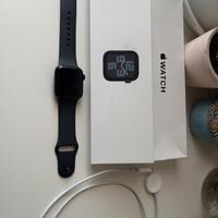Apple Watch SE 40 mm