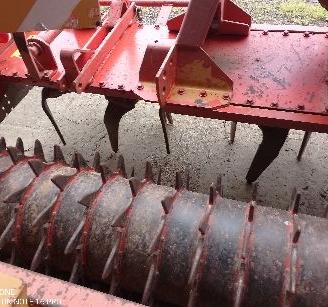 Erpice rotante - KUHN