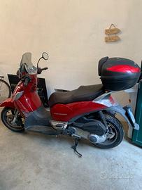 Aprilia Scarabeo 250 - 2010