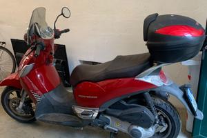 Aprilia Scarabeo 250 - 2010