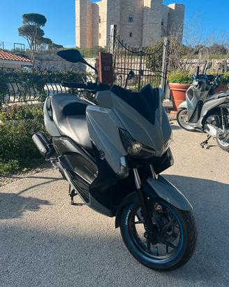 Xmax 125 2014