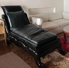 Chaise loungue in ebano
