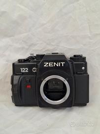 zenith 122 macchina fotografica