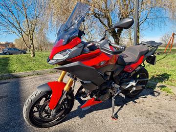 BMW F900 XR motore aggiornato