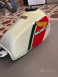 Honda XL 200