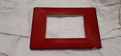 Placche Vimar plana 3 moduli colore Reflex rubino