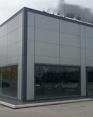 Capannone 230 mq + piazzale 3.000 mq Termoli