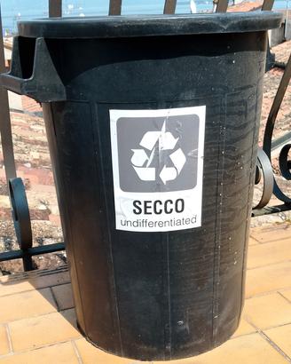 bidone per il secco