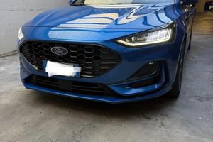 Ford Focus ST-Line 1.0 EcoBooster Hybrid